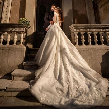 Классические свадебные платья с сетчатыми аппликациями, Элегантное Свадебное платье Трапециевидной формы с V-образным вырезом и кружевными цветами на шлейфе, Длинные Свадебные платья